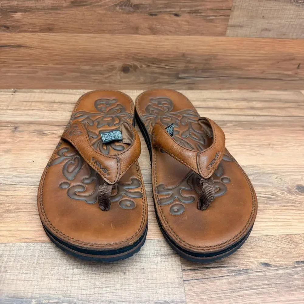 Teva Women's size 10 Paniolo Natural/Natural Flip Flop Comfort Sandal